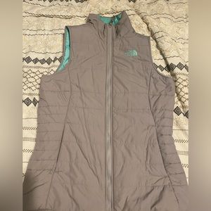 The North Face gray vest size girls XL
